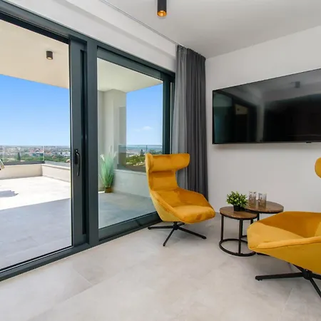 Vila Luxury Sabina With A View Of - By Istrabook *