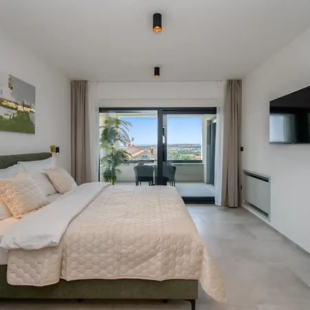 Villa Luxury Sabina With A View Of *