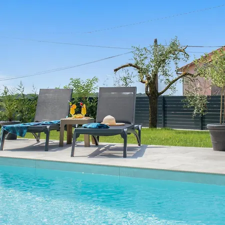 Luxury Sabina With A View Of *